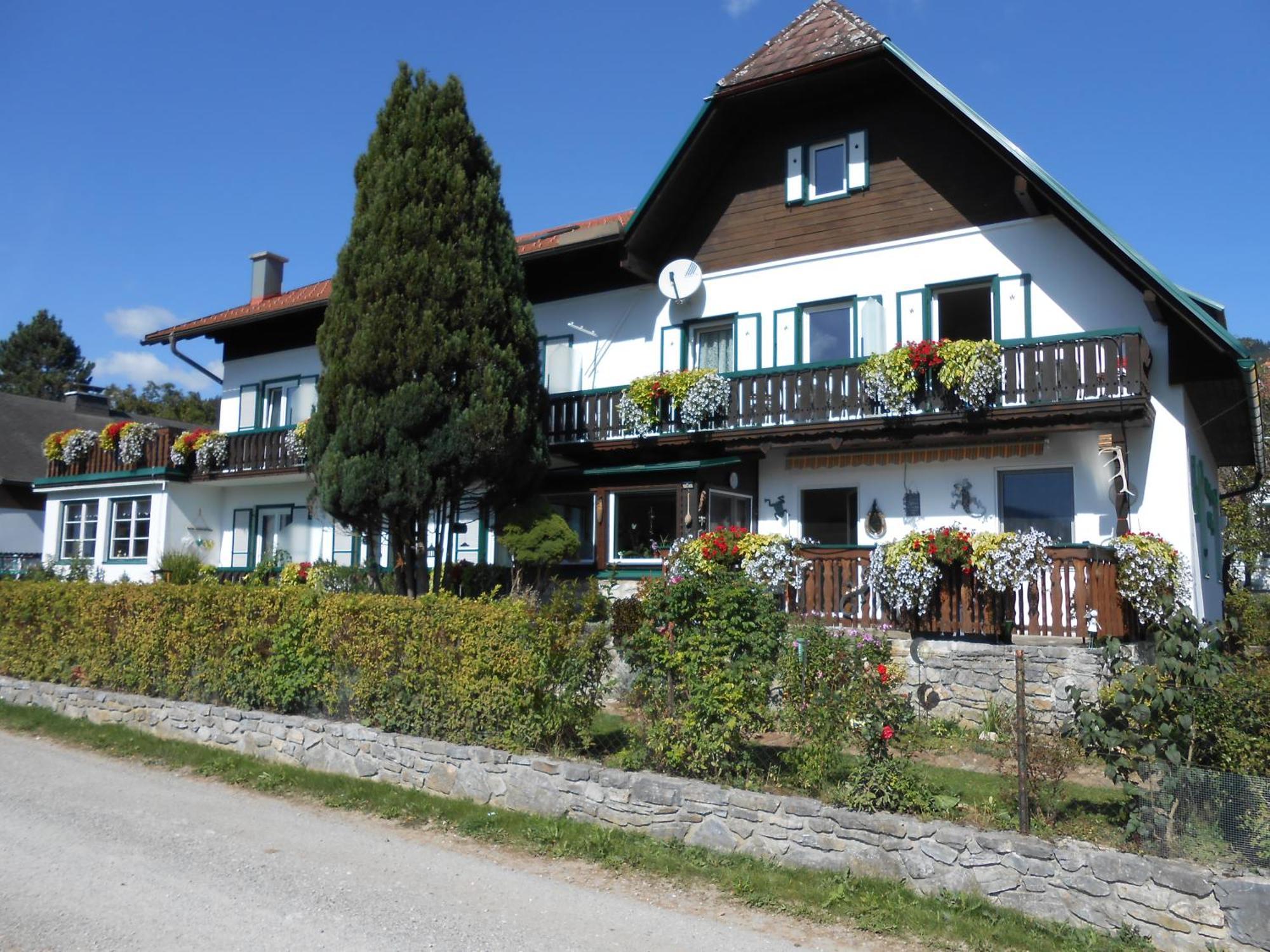 Pension Gierlinger Aflenz Kurort Exterior photo